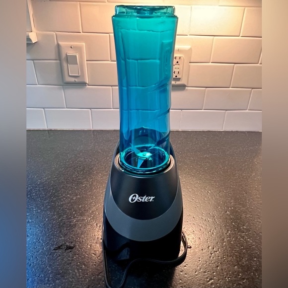 Oster Kitchen Oster Personal Blender 25 Watts Great For Travel